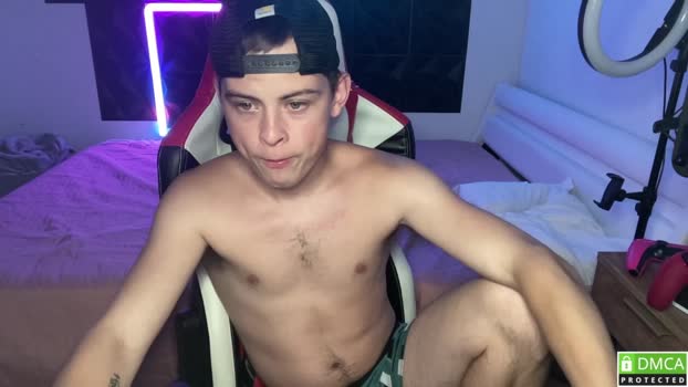 kentuckydrake Chaturbate 25-05-2024 Males