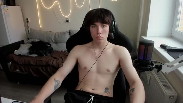slippery_baby Chaturbate 10-06-2024 Males