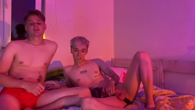 dylanandollie Chaturbate 28-06-2024 Males