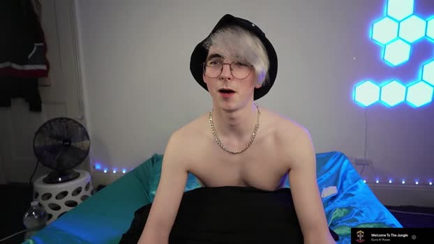 alfiegreenxxx Chaturbate 03-08-2024 Males