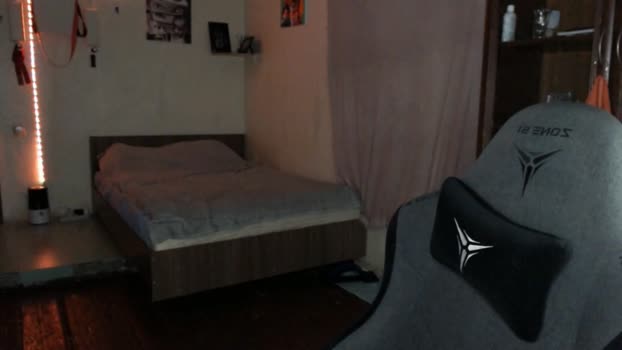 _purrari Chaturbate 19-08-2024 Males