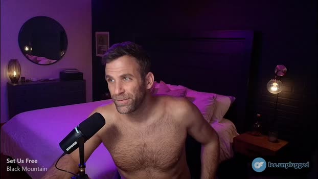 bareleeworking Chaturbate 25-08-2024 Males