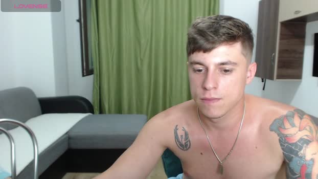 loverlover18yrs Chaturbate 29-08-2024 Males