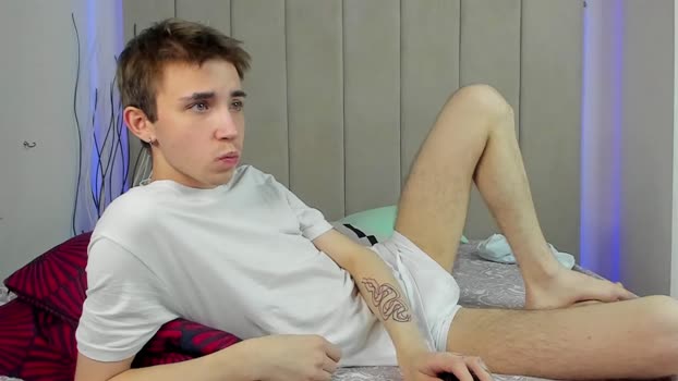 matteo_pescer Chaturbate 21-09-2024 Males