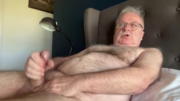 ozhairybearxxxx Chaturbate 30-09-2024 Males