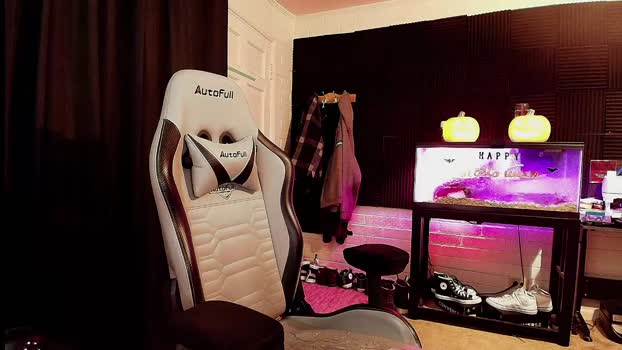 alphanuts101 Chaturbate 11-10-2024 Males