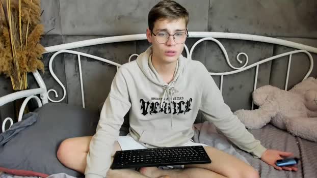 brad_bert Chaturbate 12-10-2024 Males