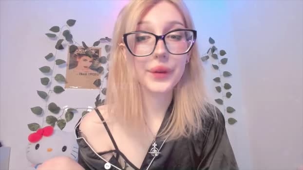 yanekajul Chaturbate 19-10-2024 Trans