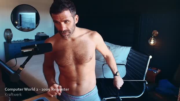 bareleeworking Chaturbate 24-10-2024 Males