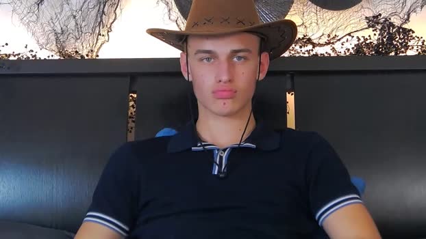 rocco_rou XXX Webcam SHOW @ Chaturbate 31-10-2024