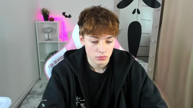ginger_piece spanking Webcam SHOW @ Chaturbate 01-11-2024