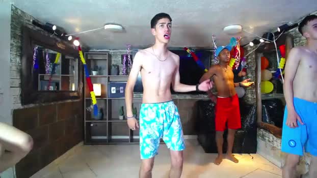 goldenjoi gay Webcam SHOW @ Chaturbate 04-11-2024
