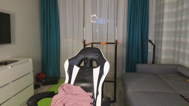 james_friends suckshow Webcam SHOW @ Chaturbate 03-11-2024