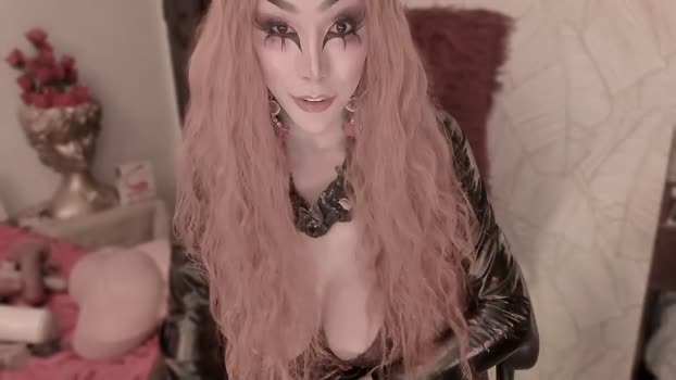 queenmaniacts tits Webcam SHOW @ Chaturbate 04-11-2024