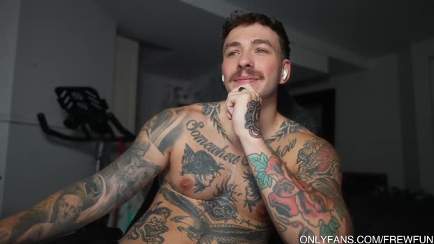 frewfun fuckher Webcam SHOW @ Chaturbate 04-11-2024