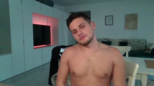 roberto_twink1 hard Webcam SHOW @ Chaturbate 05-11-2024