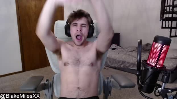blakemiles2 sexykitty Webcam SHOW @ Chaturbate 06-11-2024