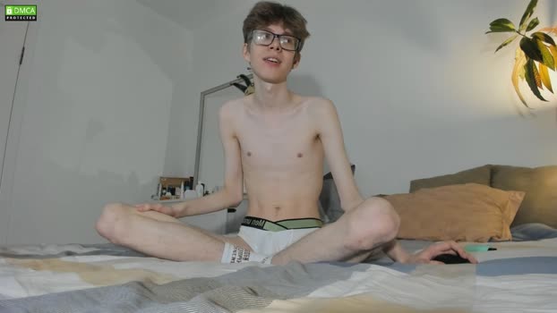tuz94 sexy Webcam SHOW @ Chaturbate 05-11-2024