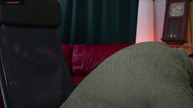 mrgreeneyes01 fuckass Webcam SHOW @ Chaturbate 09-11-2024