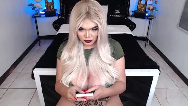 10incheskinkynastytrans fingers Webcam SHOW @ Chaturbate 11-11-2024