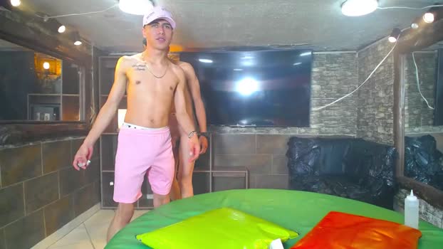 anghelytos toys Webcam SHOW @ Chaturbate 15-11-2024