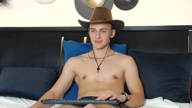 rocco_rou sexyfeet Webcam SHOW @ Chaturbate 25-11-2024