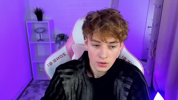 ginger_piece toys Webcam SHOW @ Chaturbate 26-11-2024