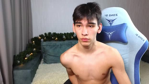 chem1ko spank Webcam SHOW @ Chaturbate 06-12-2024