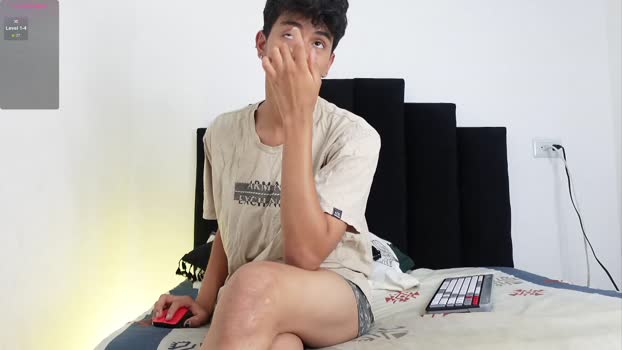marcoalexlatino twink Webcam SHOW @ Chaturbate 12-12-2024