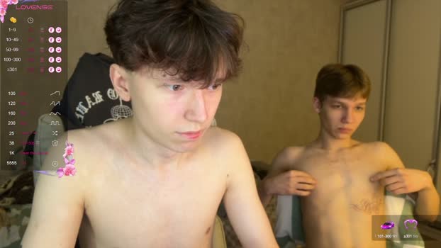 malcolm_yang striptease Webcam SHOW @ Chaturbate 12-12-2024