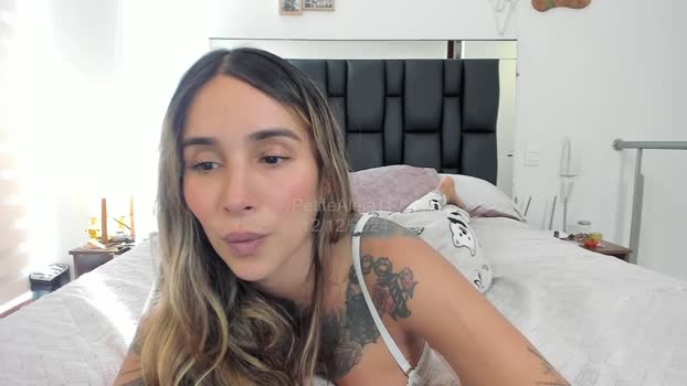 petitealejats toys Webcam SHOW @ Chaturbate 12-12-2024