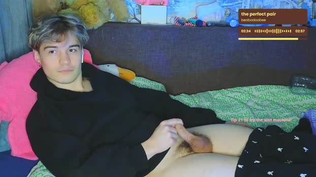 ololkd bigballs Webcam SHOW @ Chaturbate 19-12-2024