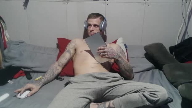 committedduo88 show Webcam SHOW @ Chaturbate 22-12-2024