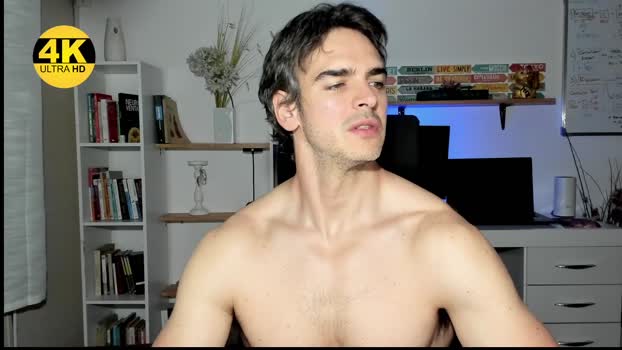 hot_martin25 show Webcam SHOW @ Chaturbate 23-12-2024