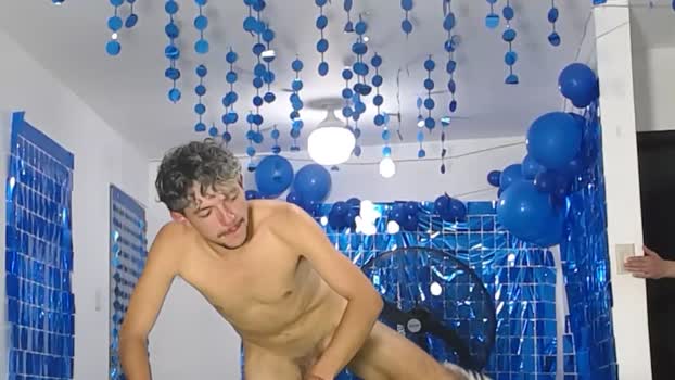 crismens fuckme Webcam SHOW @ Chaturbate 31-12-2024