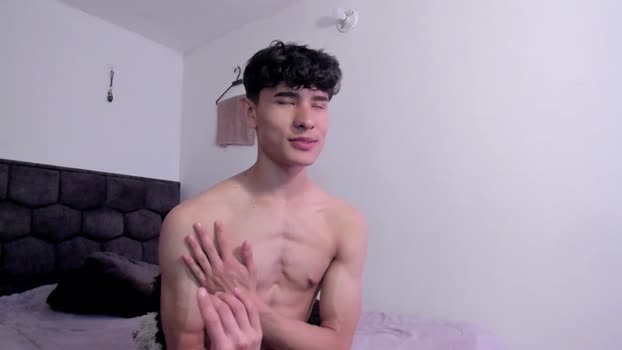 j_u_p_i_t_e_r suck Webcam SHOW @ Chaturbate 02-01-2025