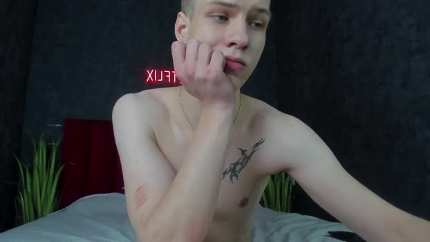 hacubacker strip Webcam SHOW @ Chaturbate 07-01-2025