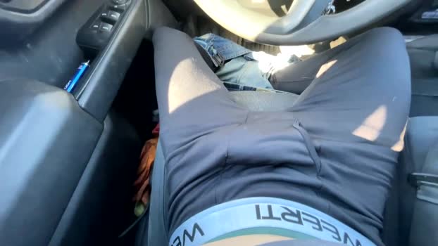 zedsdead12345 bicurious Webcam SHOW @ Chaturbate 09-01-2025