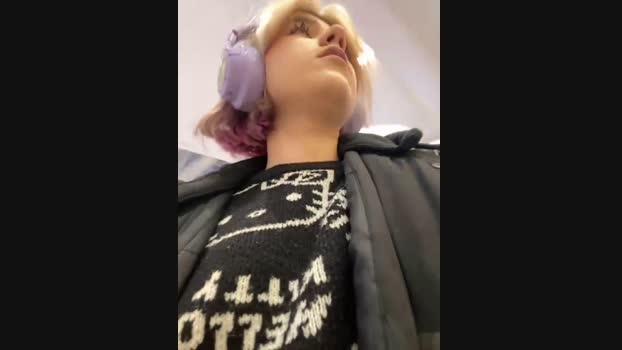 Baby__Naughty StripChat Female 15-01-2025