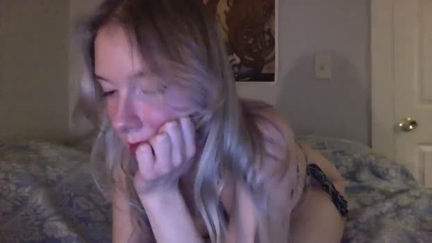 Peachyk33n MyFreeCams Female 14-01-2025