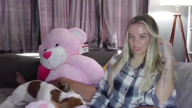 TILLY2021 MyFreeCams Female 15-01-2025