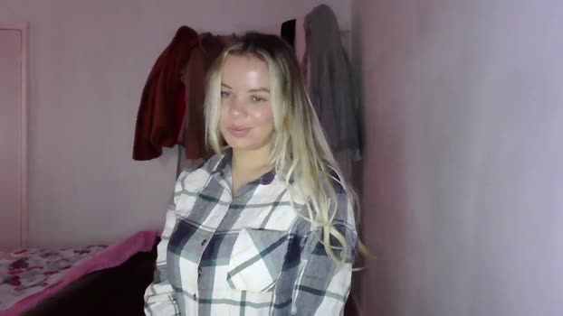 TILLY2021 MyFreeCams Female 15-01-2025