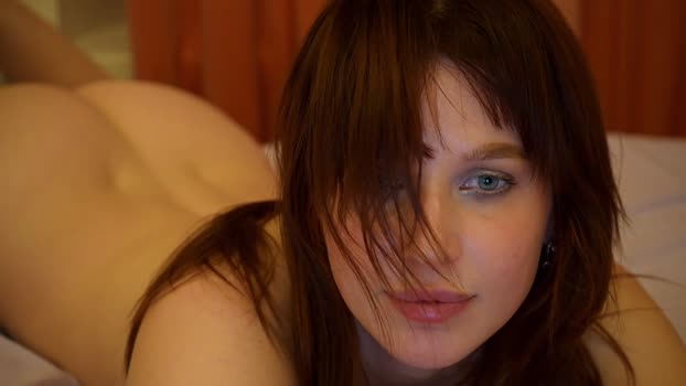 ellaa91 Chaturbate Female 14-01-2025