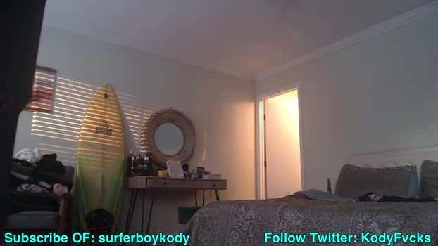 surferboykody sexybody Webcam SHOW @ Chaturbate 14-01-2025