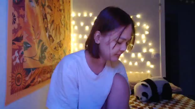 Kylie_X MyFreeCams Female 16-01-2025
