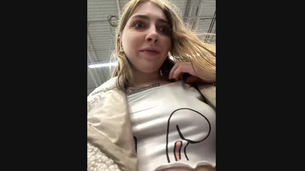 Sunny___Bunny StripChat Female 15-01-2025