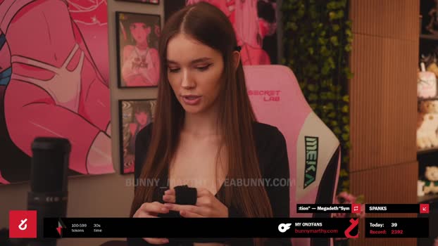 bunny_marthy Chaturbate Female 15-01-2025
