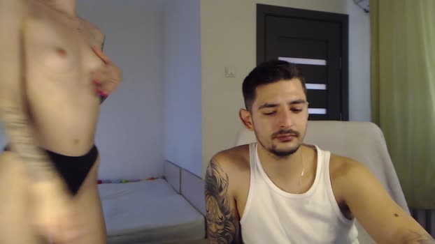 missbeauty_and_thebeast Chaturbate Couple 16-01-2025