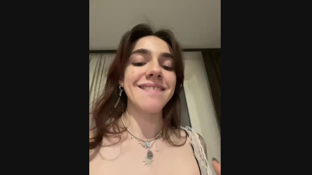 Lily__Belle StripChat Female 17-01-2025
