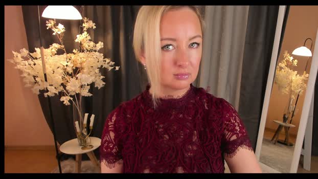 sexmom_ StripChat Female 18-01-2025